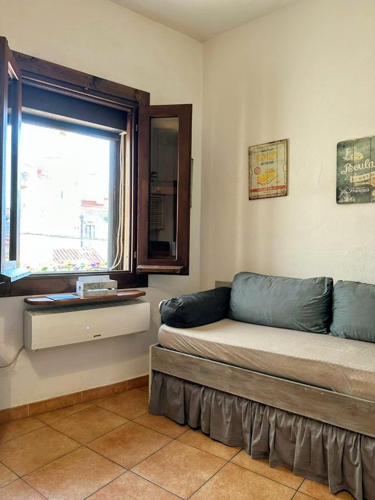 La Casa Di Maya サッサリ エクステリア 写真