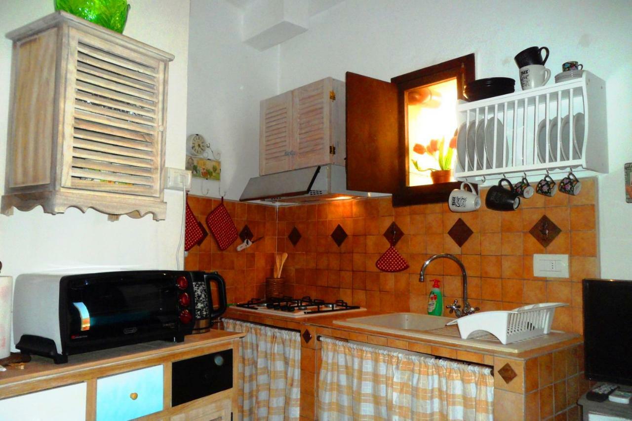 La Casa Di Maya サッサリ エクステリア 写真